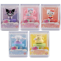 Hello Kitty Strawberry Cake Surprise