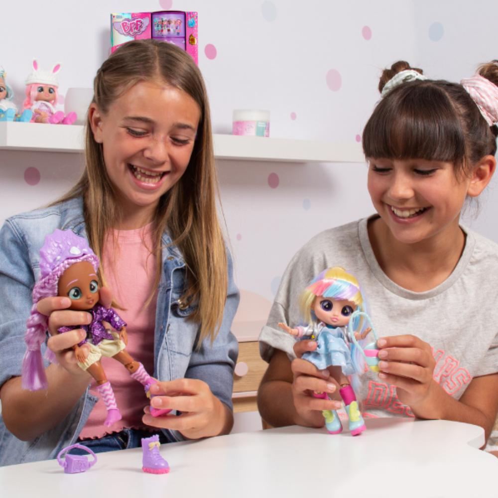 Cry Babies BFF Phoebe 8-Inch