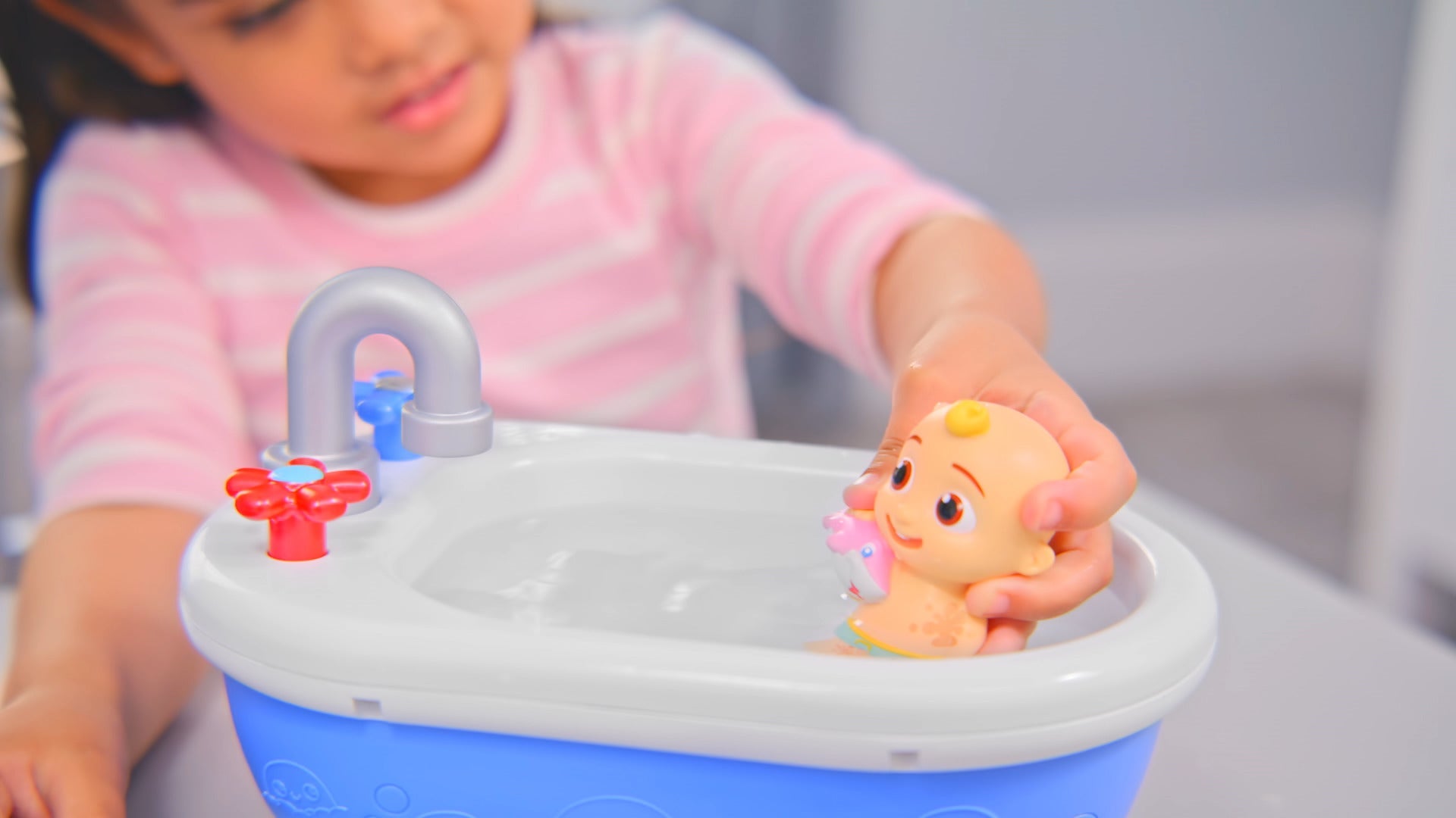 Cocomelon F. Roleplay Bathtub Playset